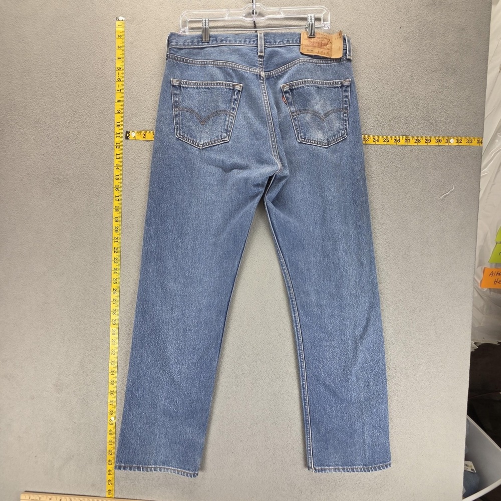 Vintage Levis 501 Jeans Mens Blue Straight Button Fly Made in USA 90s Fits 32x30 - Picture 2 of 16